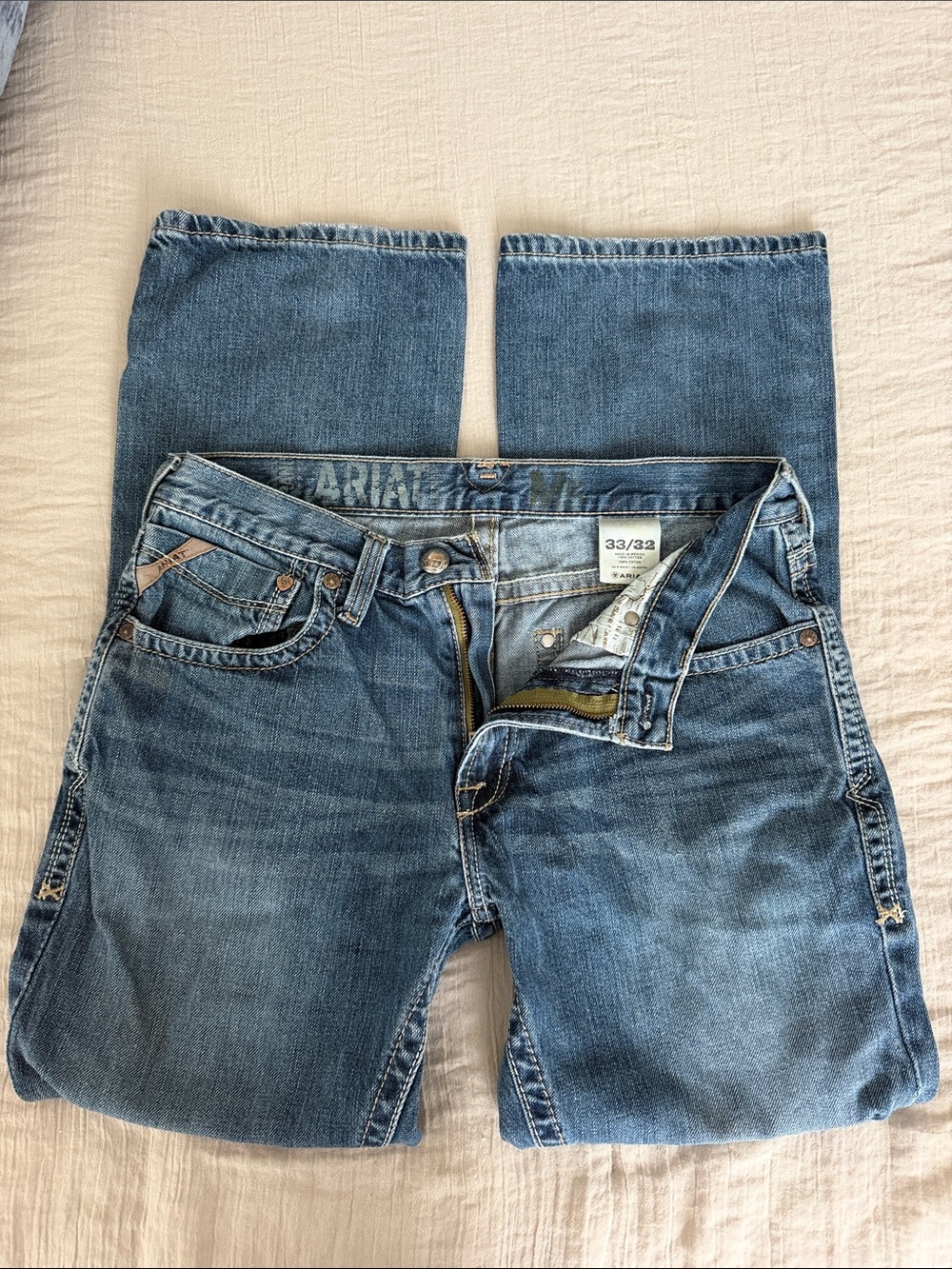 Ariat Men's Blue Straight Leg Jeans with Subtle Fade 33x32